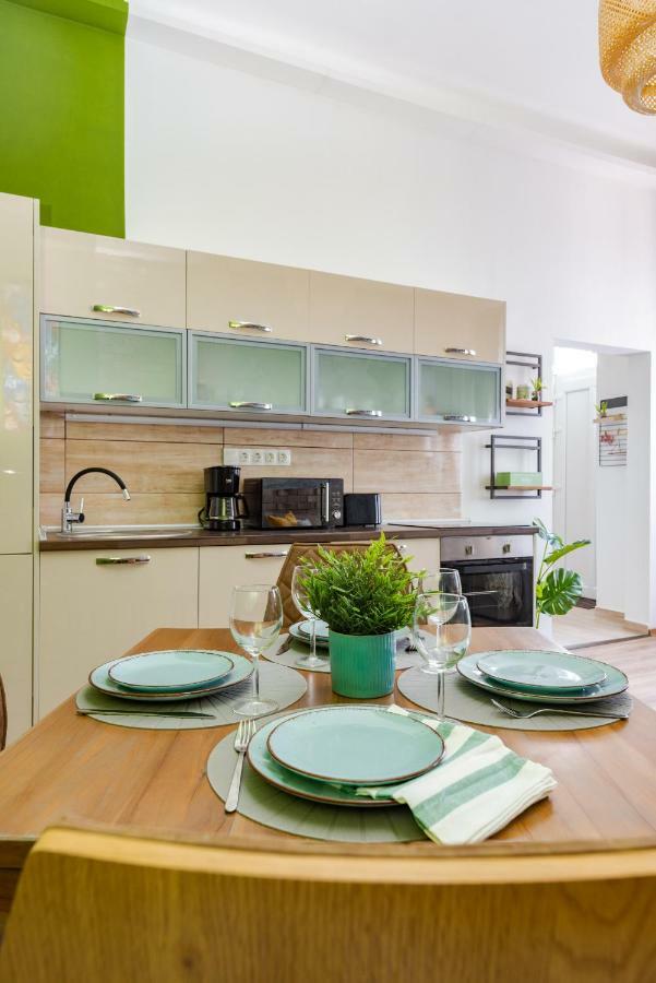 Central Kira Apartment بودابست المظهر الخارجي الصورة